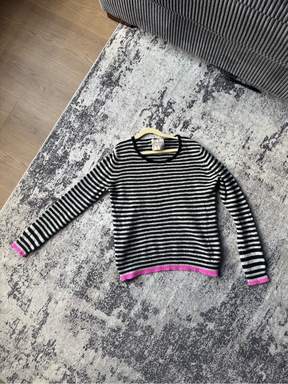 100% Cashmere Striped Black & White Crewneck Sweater with Pink Trim - Picture 3 of 3